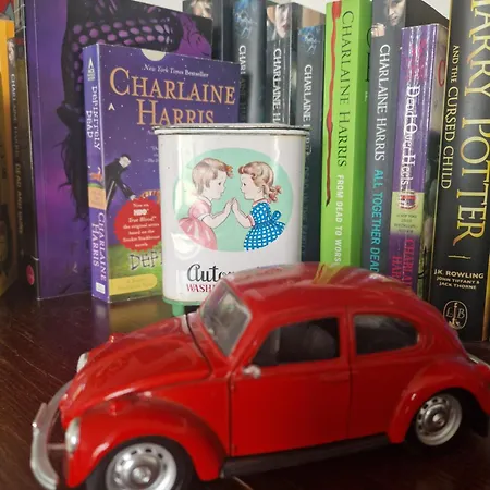 Guesthouset Charming By Rock Church 3*